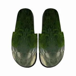 Men Right In The Heart Of Nature Slip On Slippers