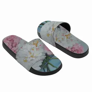 Men Peonies In A Vase Slip On Slippers