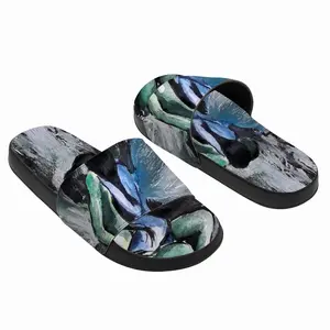 Men An Angel’S Embrace Slip On Slippers