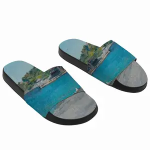 Men The Beach In Big Utrish Slip On Slippers