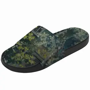 Men The Overgrown Old House Slip On Slippers