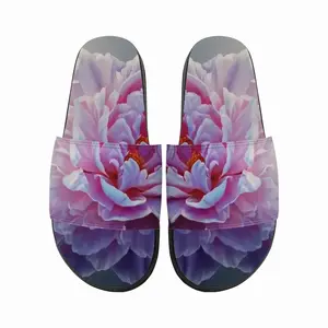 Men Mesmerizing Peony Slip On Slippers