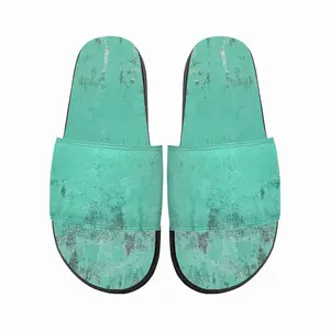 Men The World Is Yours Slip On Slippers