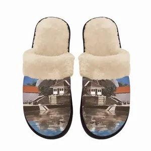 Men Rocky Reflection Fuzzy Slippers