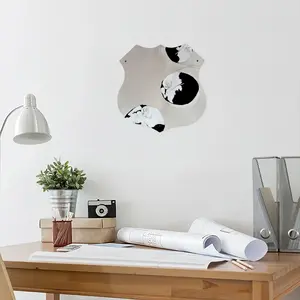 Cats Cosmos Shield Shaped Iron Painting