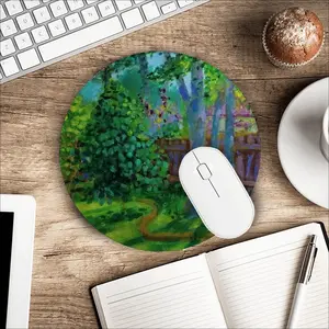 Backyard Fence Mouse Pad (Round)