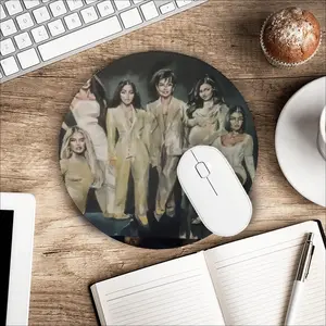 Kardashian Jenner Family Mouse Pad (Round)