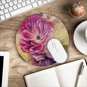 Smell Of Rose Mouse Pad (Round)