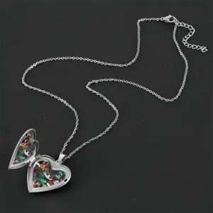 Florists Of Lyon W Love Necklace