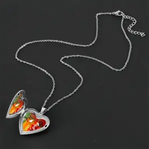 73 Fragment S Love Necklace