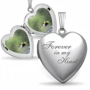 Green Frog - Staring Contest Love Necklace