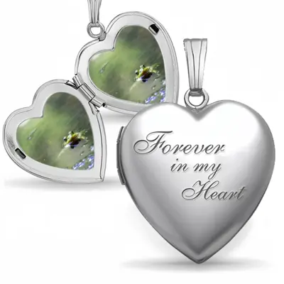 Green Frog - Staring Contest Love Necklace