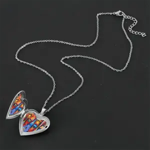 King And Queen Love Necklace