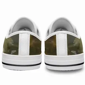 Men In The Garden Retro Canvas Shoes