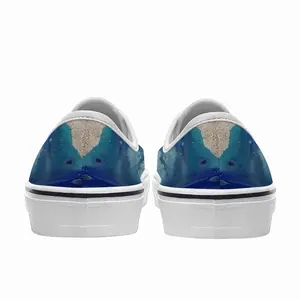 Men Water Creature Cropped Low Top Shoes (Foam)