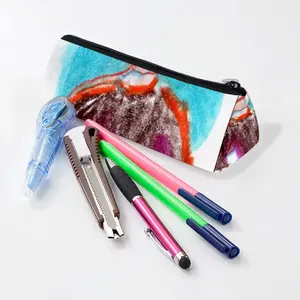 Everyday Micro-Scenes 070 Triangle Pen Bag