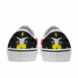 Men Black Yellow Red Abstract Low Top Shoes (Foam)